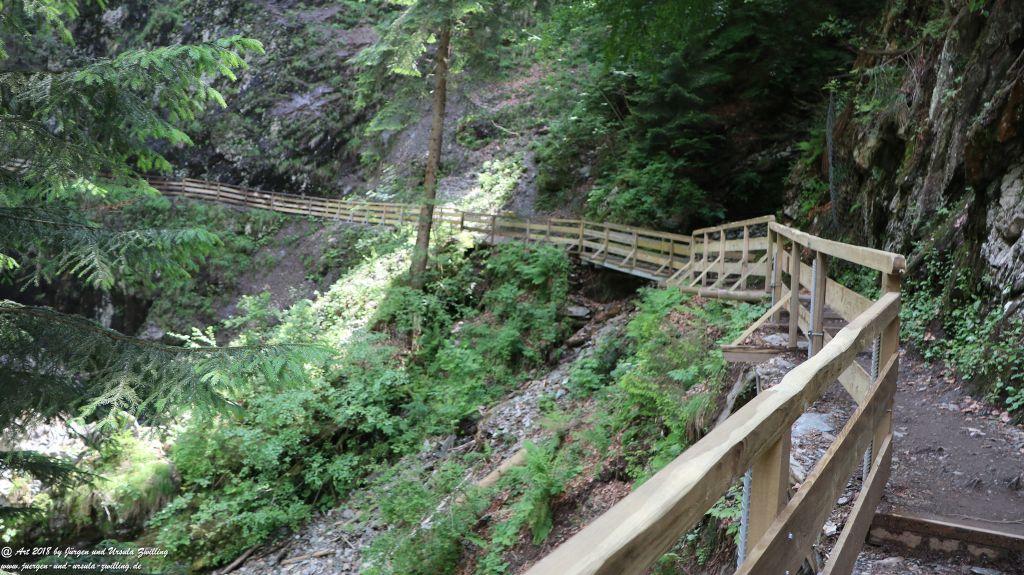 Philosophische Bildwanderung Gorges de la Diosaz -Wasserfall - Servoz Mont-Blanc - Frankreich