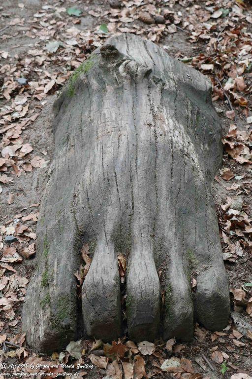 Internationaler Waldkunstpfad - Kunst Ökologie in Darmstadt