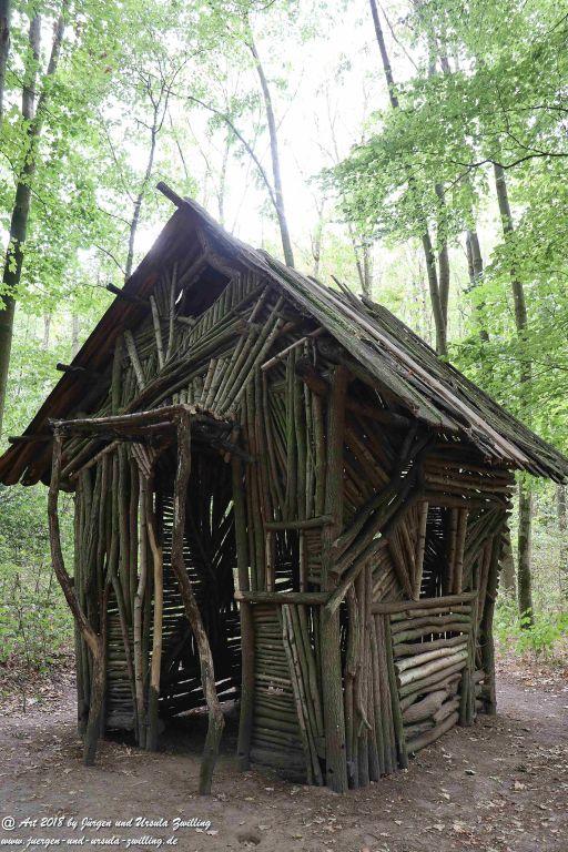 Internationaler Waldkunstpfad - Kunst Ökologie in Darmstadt
