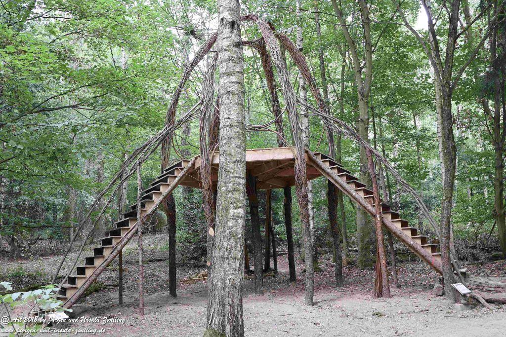 Internationaler Waldkunstpfad - Kunst Ökologie in Darmstadt