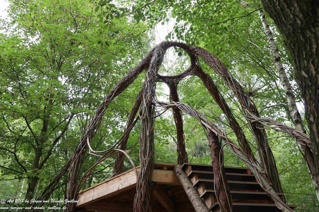 Internationaler Waldkunstpfad - Kunst Ökologie in Darmstadt