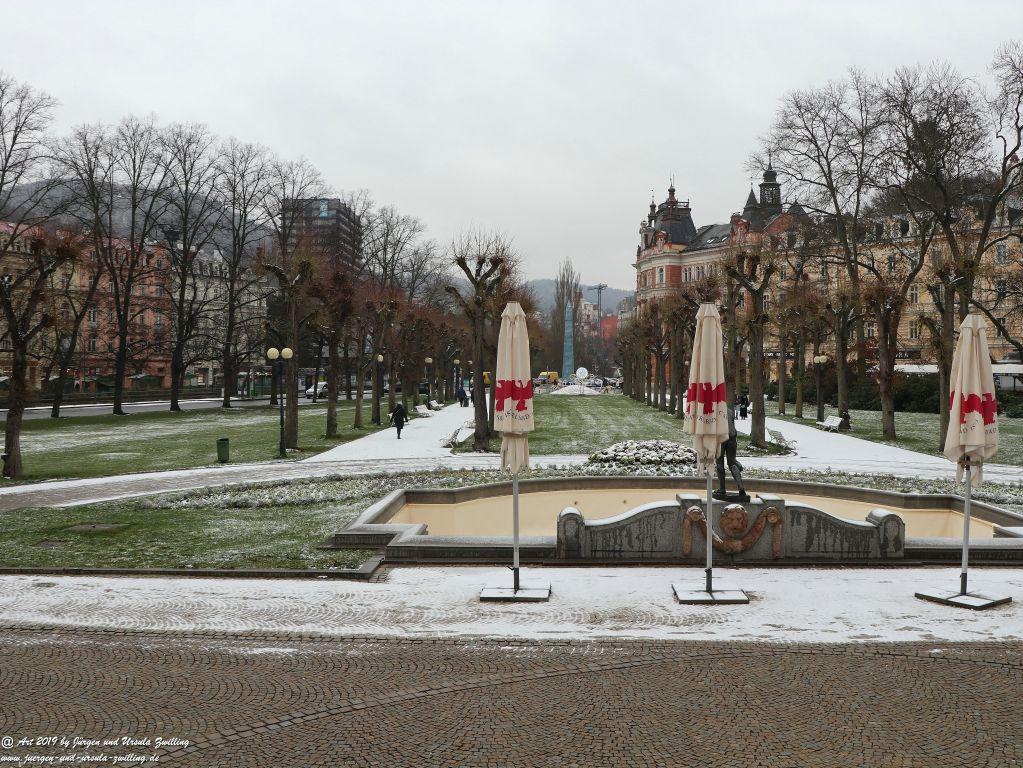 Karlovy Vary (Karlsbad) mit Weihnachtsmarkt  - Region Böhmen - Tschechien