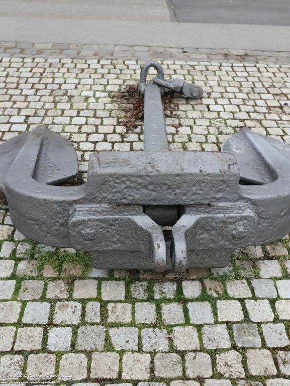 Philosophische Bildwanderung im Nebel von Eltville am Rhein nach Hattenheim zurück nach Eltville