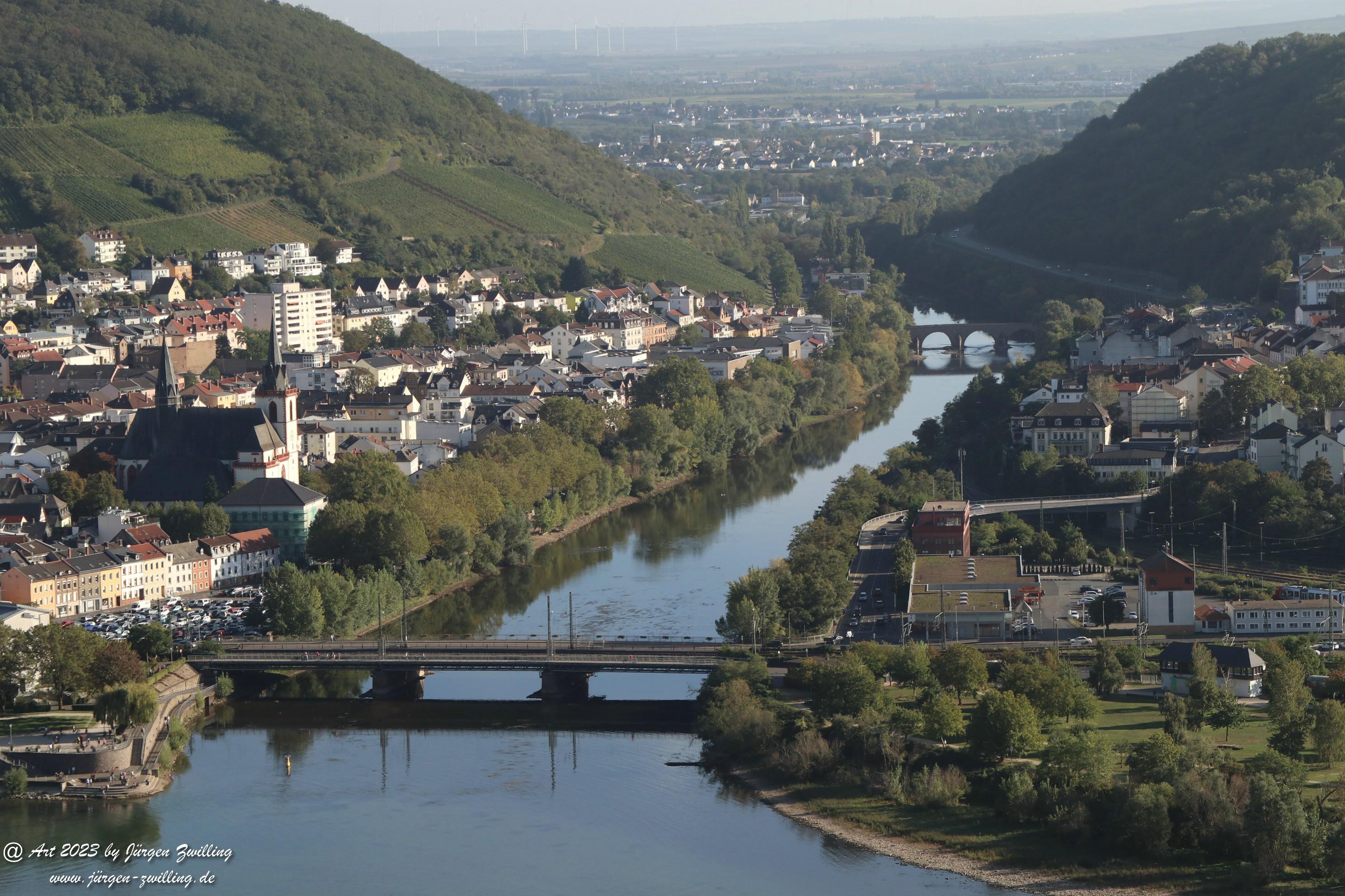 Große Rüdesheimer Runde am Rhein 37