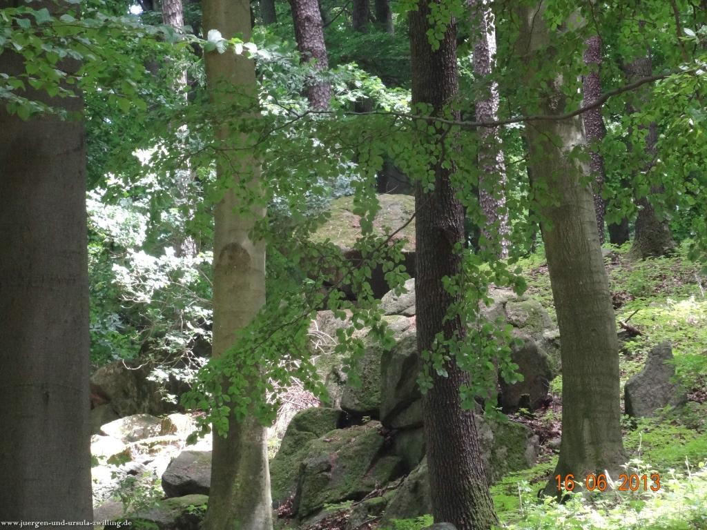 Philosophische Bildwanderung Fraenkisch-Crumbach-Burg-Rodenstein-Runde-Wanderung-auf-Ritterspfaden-