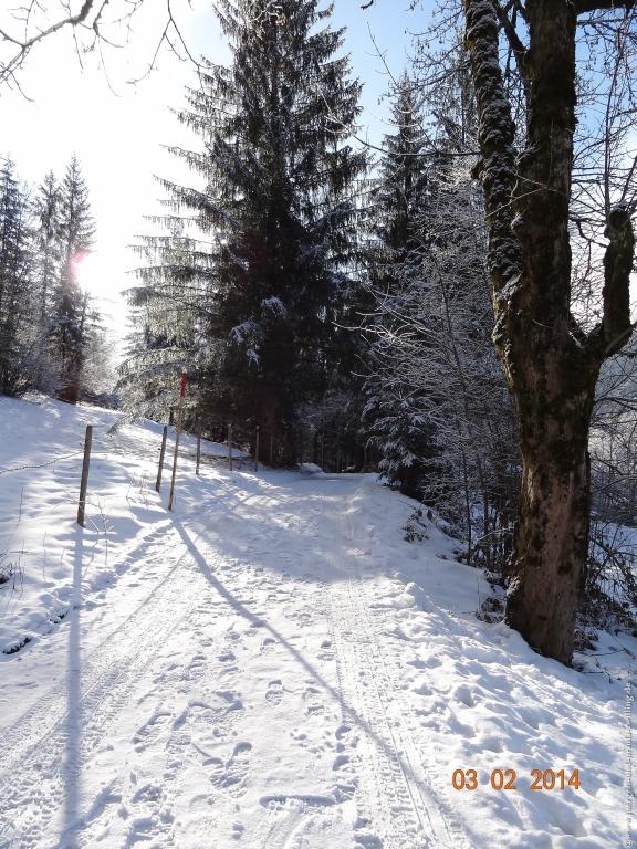 Philosophische Bildwanderung - Winterwanderung- AllgaeuGerstruben - ein Bergdorf im Winter 