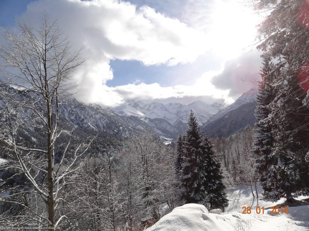 Philosophische Bildwanderung - Winterwanderung-Vom Schönblick nach Hochleite - im Allgaeu