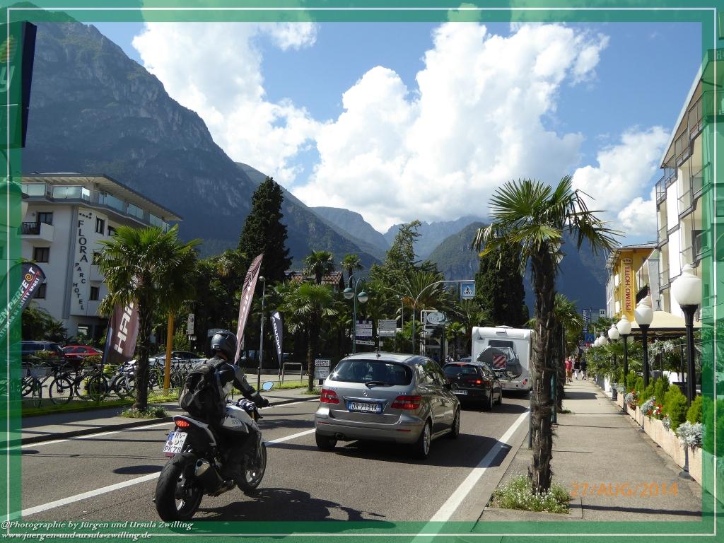 Philosophische Bildwanderung – eine Zeitreise Gardasee - Riva del Garda -  Malcesine - Monte Baldo – Sirmione - Grotta Cascata del Varonel -  Abschied über Ledrosee