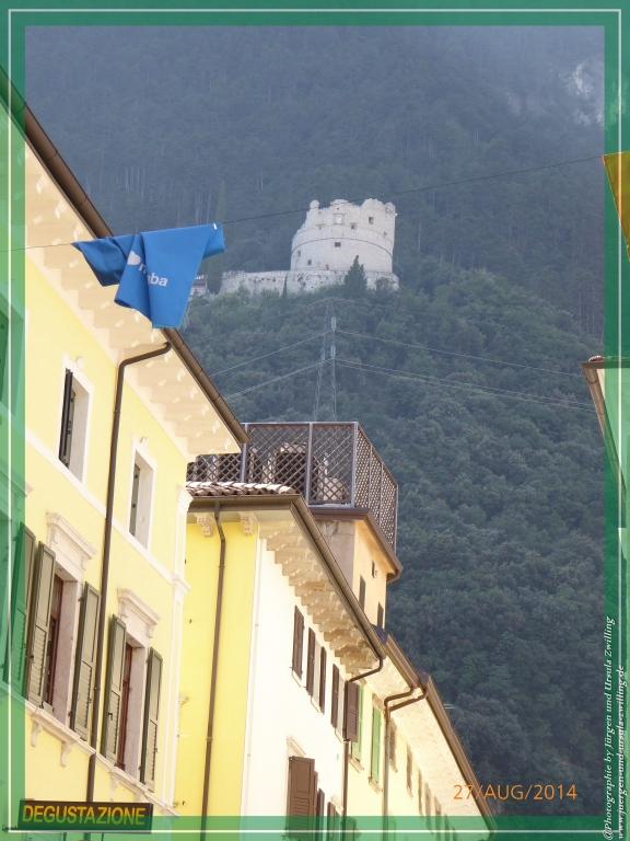 Philosophische Bildwanderung – eine Zeitreise Gardasee - Riva del Garda - Malcesine - Monte Baldo – Sirmione - Grotta Cascata del Varonel - Abschied über Ledrosee