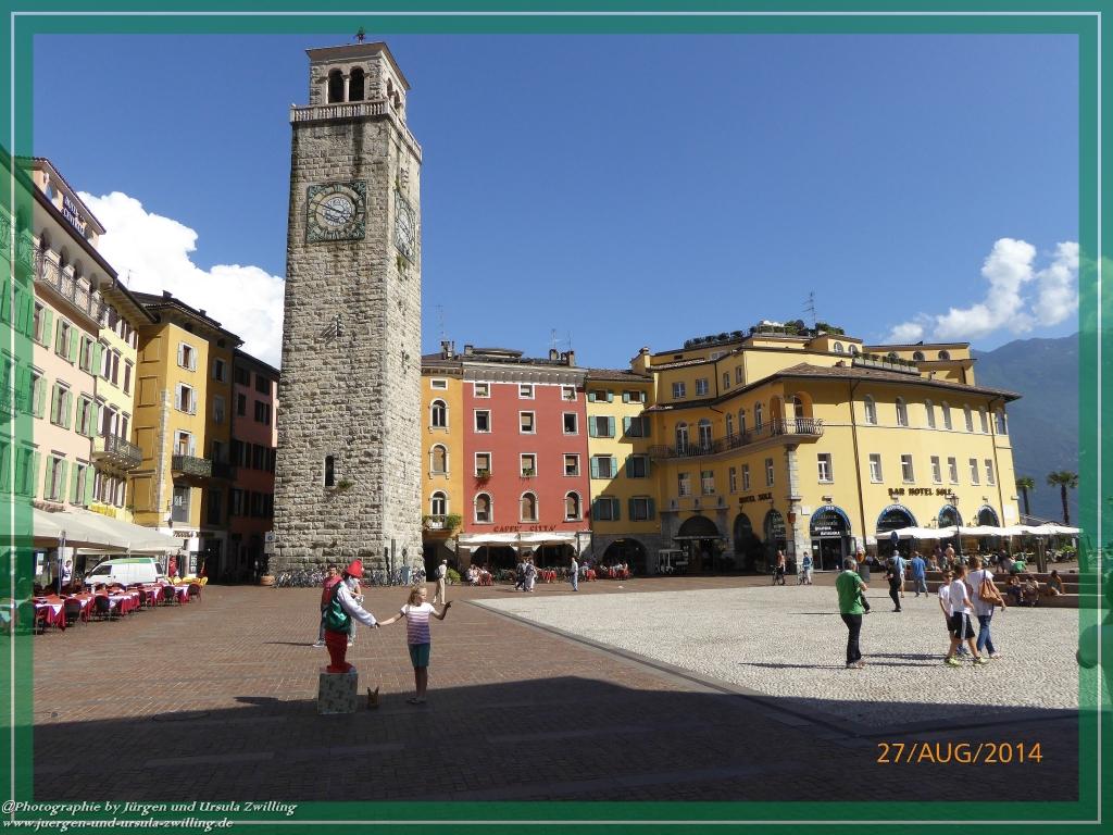Philosophische Bildwanderung – eine Zeitreise Gardasee - Riva del Garda - Malcesine - Monte Baldo – Sirmione - Grotta Cascata del Varonel - Abschied über Ledrosee