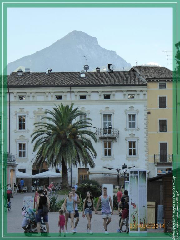 Philosophische Bildwanderung – eine Zeitreise Gardasee - Riva del Garda - Malcesine - Monte Baldo – Sirmione - Grotta Cascata del Varonel - Abschied über Ledrosee