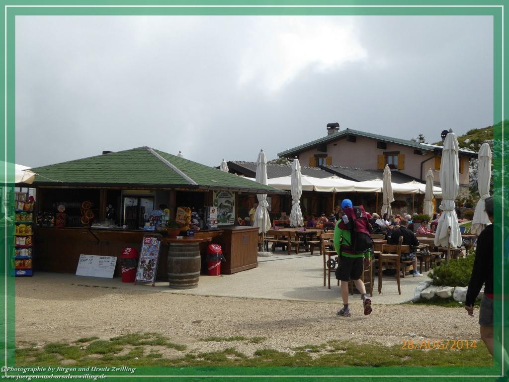 Philosophische Bildwanderung – eine Zeitreise Gardasee - Riva del Garda - Malcesine - Monte Baldo – Sirmione - Grotta Cascata del Varonel - Abschied über Ledrosee