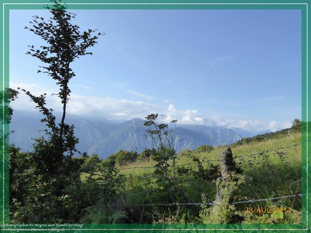 Philosophische Bildwanderung – eine Zeitreise Gardasee - Riva del Garda - Malcesine - Monte Baldo – Sirmione - Grotta Cascata del Varonel - Abschied über Ledrosee