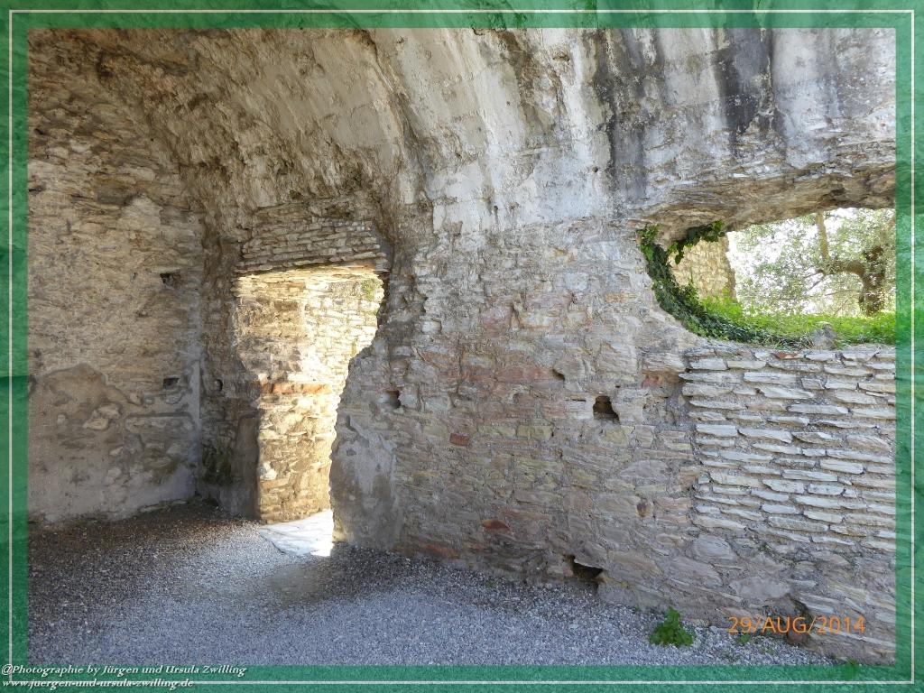 Philosophische Bildwanderung – eine Zeitreise Gardasee - Riva del Garda - Malcesine - Monte Baldo – Sirmione - Grotta Cascata del Varonel - Abschied über Ledrosee