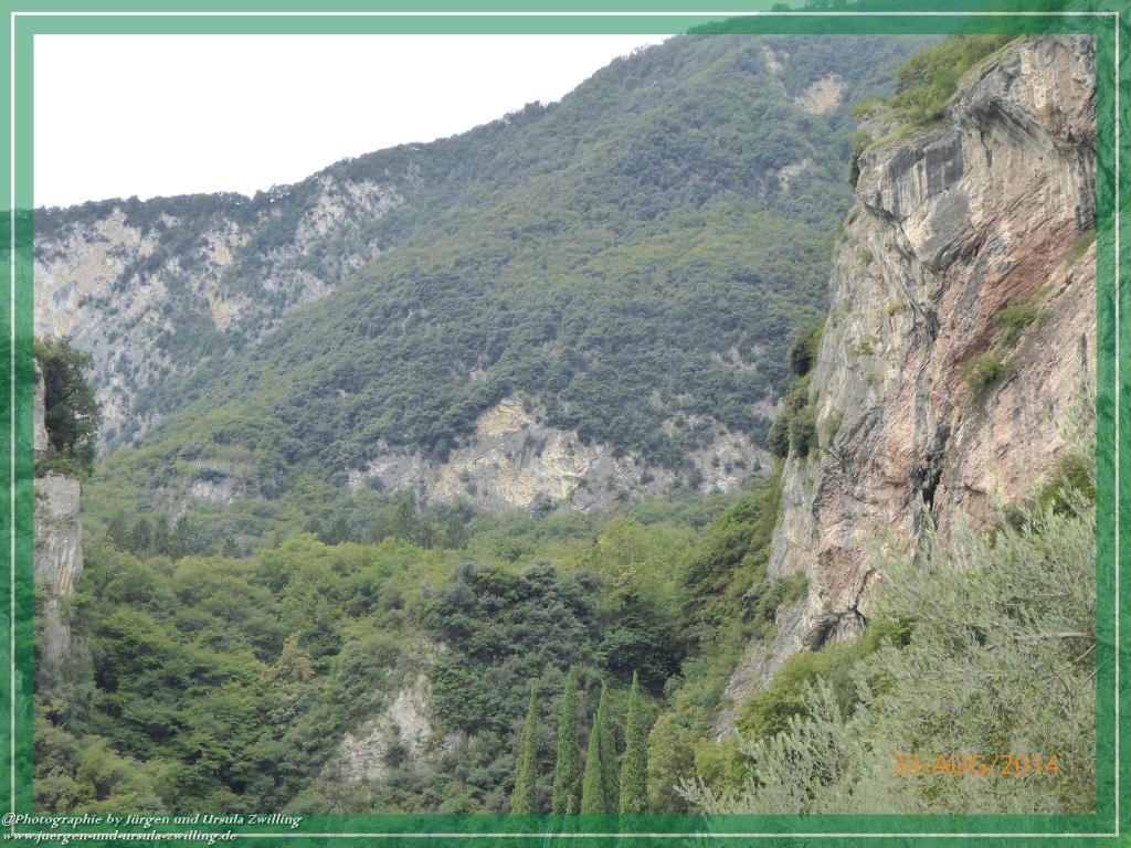 Philosophische Bildwanderung – eine Zeitreise Gardasee - Riva del Garda - Malcesine - Monte Baldo – Sirmione - Grotta Cascata del Varonel - Abschied über Ledrosee