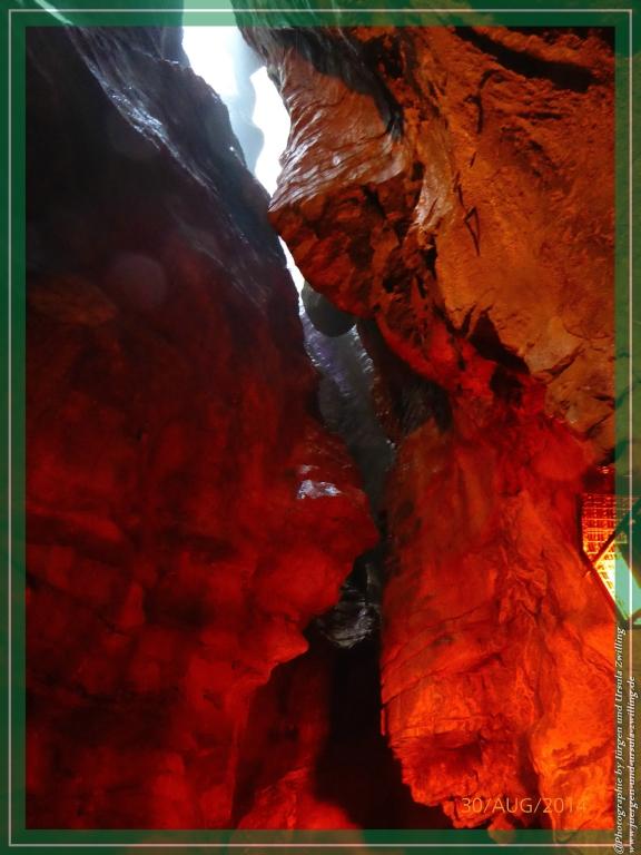 Philosophische Bildwanderung – eine Zeitreise Gardasee - Riva del Garda - Malcesine - Monte Baldo – Sirmione - Grotta Cascata del Varonel - Abschied über Ledrosee