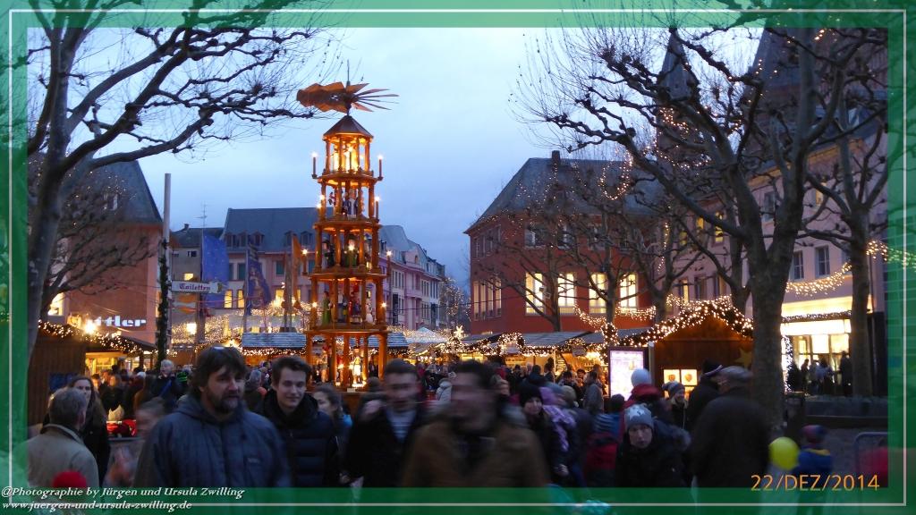 Weihnachtsmarkt im Mainz 2014 am Dom