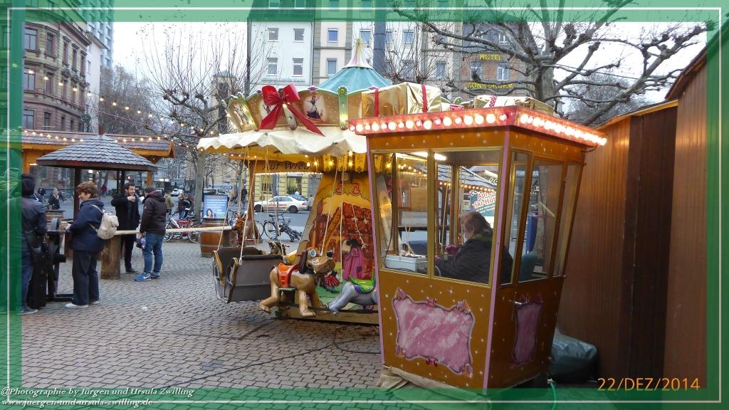 Weihnachtsmarkt im Mainz 2014 am Hauptbahnhof