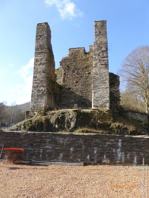 Philosophische Bildwanderung  Stahlberg-Schleife - am Rhein