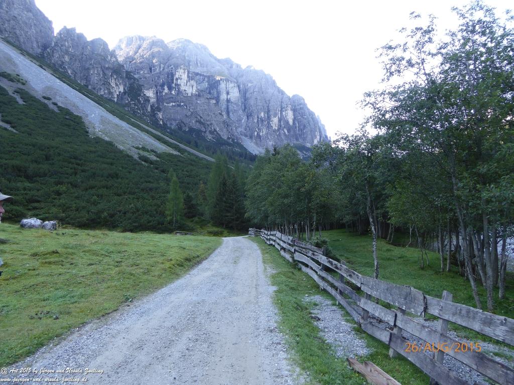 Philosophische Bildwanderung Innsbrucker Hütte - Neustift in Tirol - Stubaital - Österreich