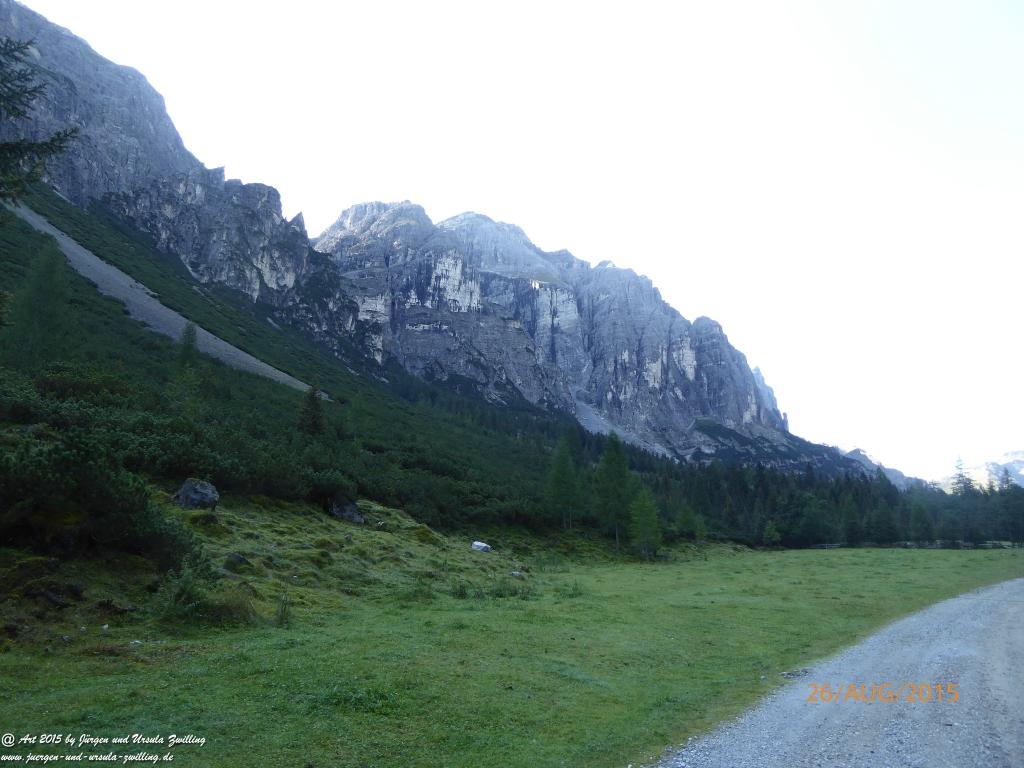 Philosophische Bildwanderung Innsbrucker Hütte - Neustift in Tirol - Stubaital - Österreich