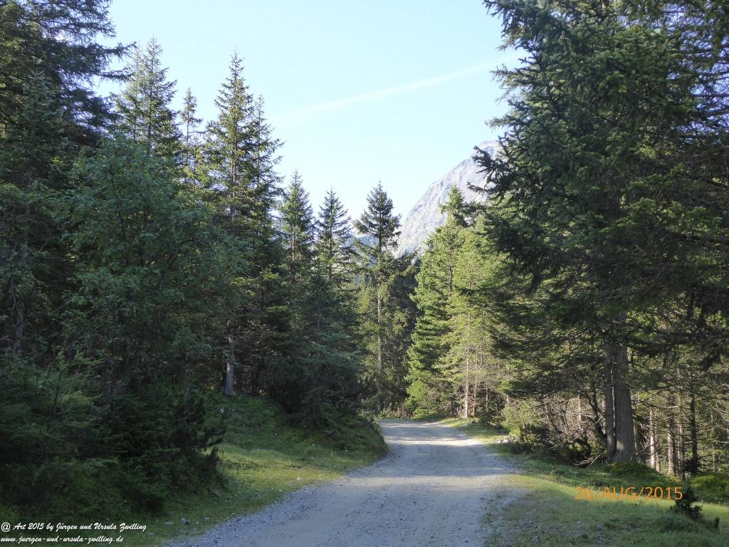 Philosophische Bildwanderung Innsbrucker Hütte - Neustift in Tirol - Stubaital - Österreich
