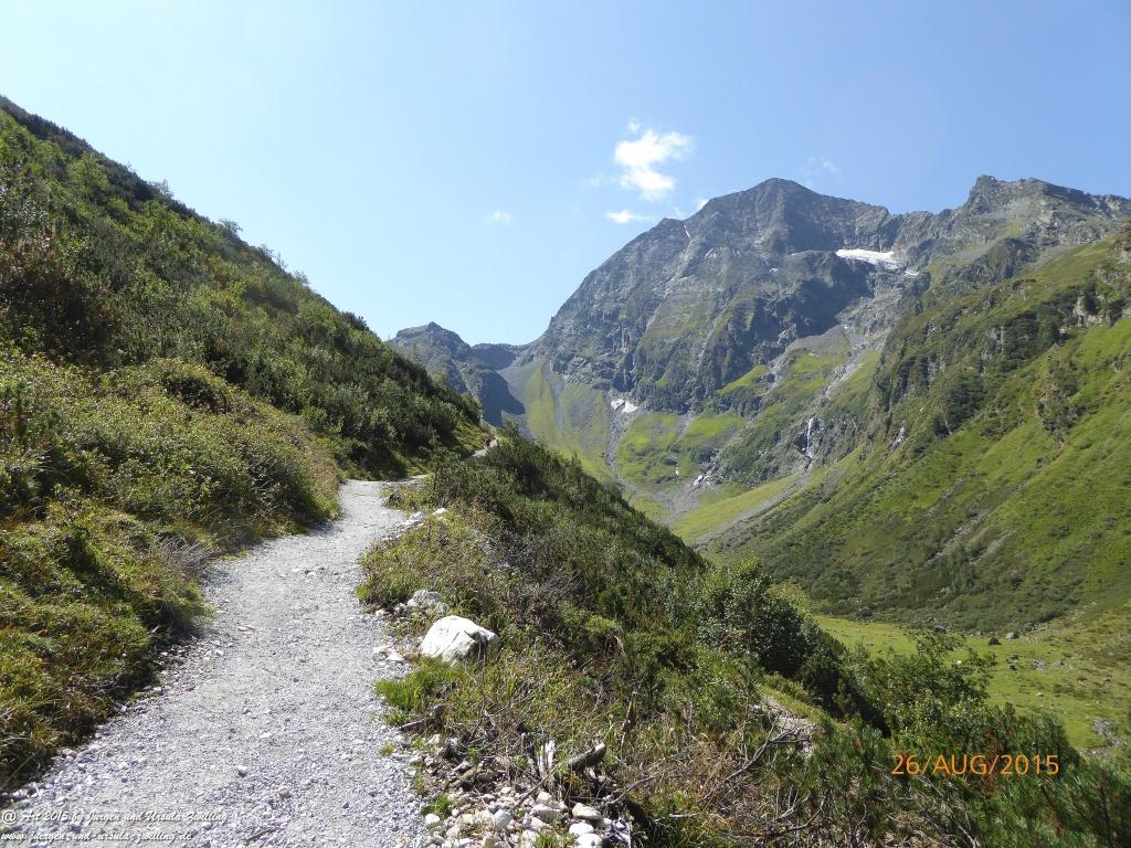 Philosophische Bildwanderung Innsbrucker Hütte - Neustift in Tirol - Stubaital - Österreich