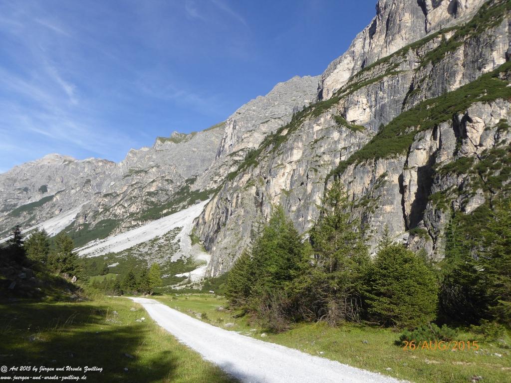 Philosophische Bildwanderung Innsbrucker Hütte - Neustift in Tirol - Stubaital - Österreich