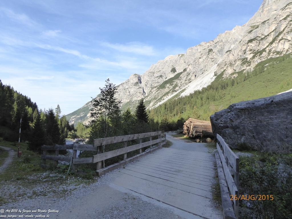Philosophische Bildwanderung Innsbrucker Hütte - Neustift in Tirol - Stubaital - Österreich