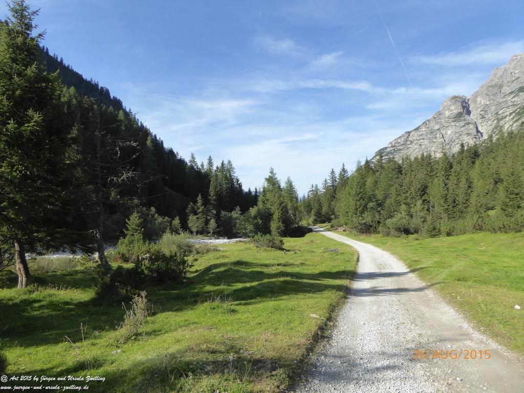Philosophische Bildwanderung Innsbrucker Hütte - Neustift in Tirol - Stubaital - Österreich