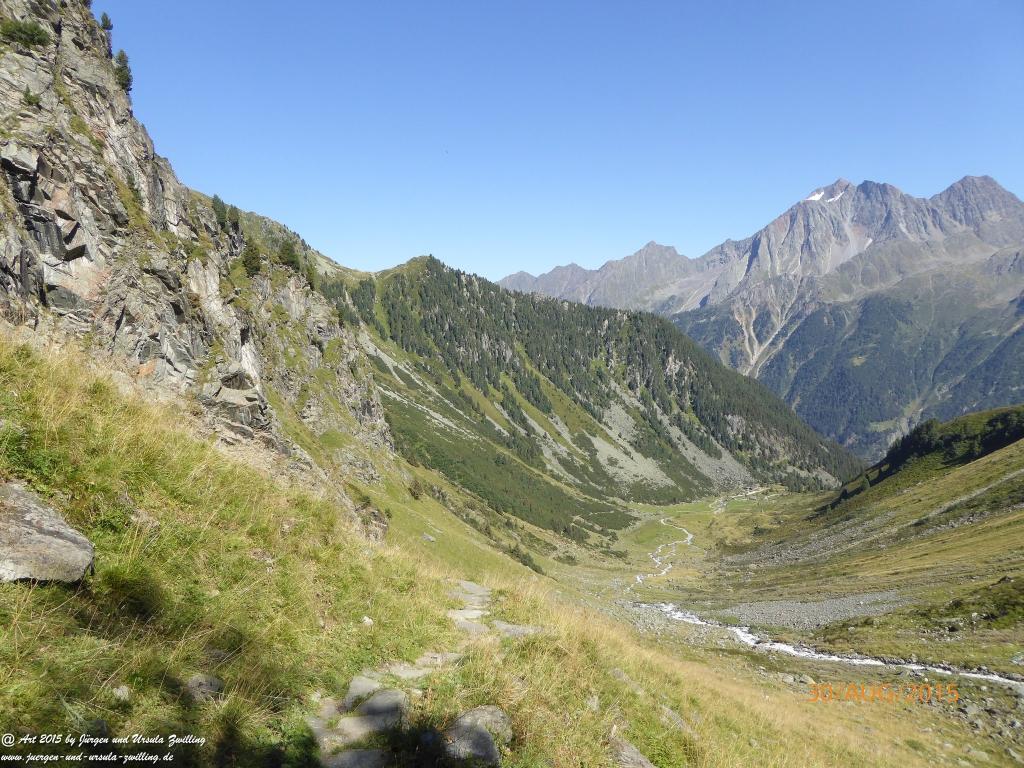 Philosophische Bildwanderung Neue Regensburger Hütte - Neustift in Tirol - Stubaital - Österreich