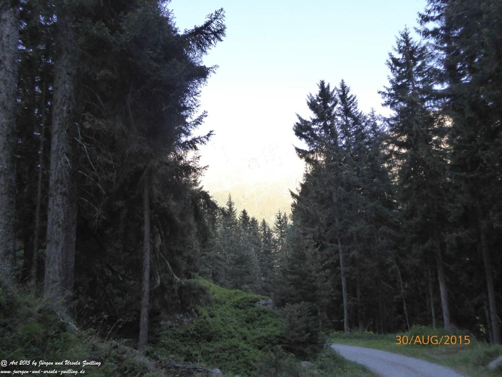 Philosophische Bildwanderung Neue Regensburger Hütte - Neustift in Tirol - Stubaital - Österreich