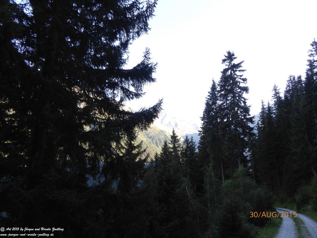 Philosophische Bildwanderung Neue Regensburger Hütte - Neustift in Tirol - Stubaital - Österreich