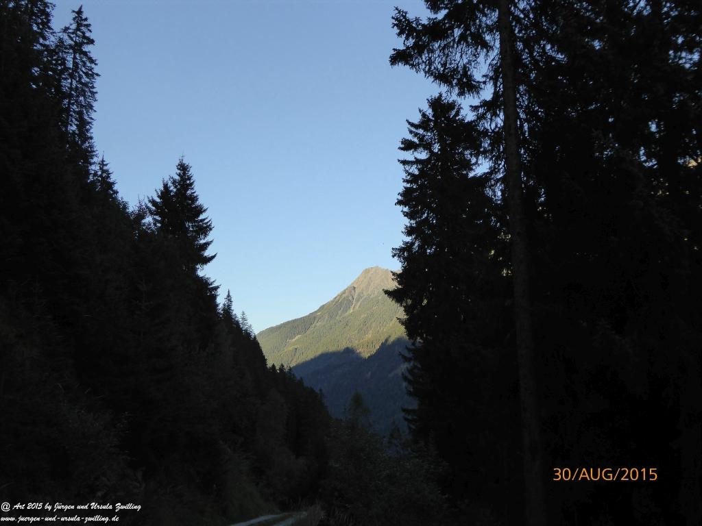 Philosophische Bildwanderung Neue Regensburger Hütte - Neustift in Tirol - Stubaital - Österreich