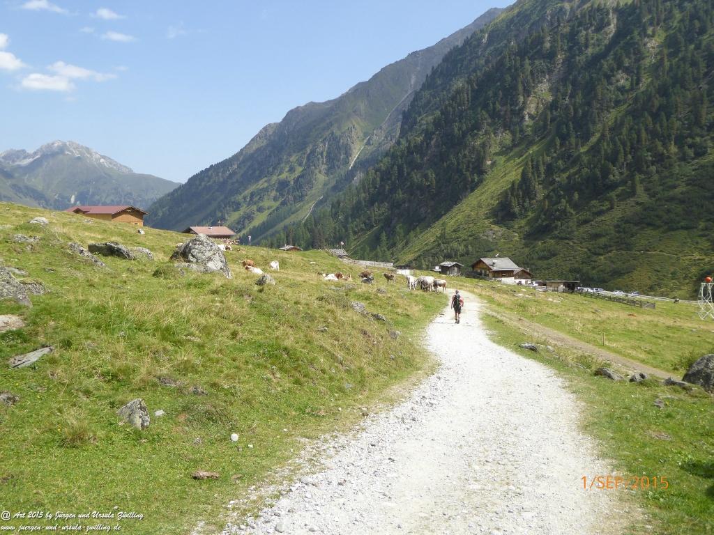Philosophische Bildwanderung Franz Senn Hütte- Neustift in Tirol - Stubaital - Österreich