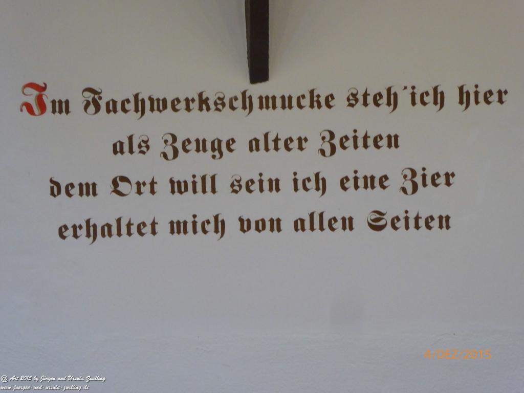 Philosophische Bildwanderung  Wanderweg-Bernkasteler-Bärensteig - Seitensprung mit Weihnachtsmarkt im mittelalterlichen Bernkastel-Kues