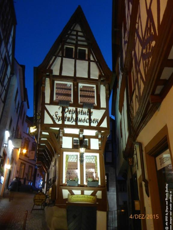 Philosophische Bildwanderung Wanderweg-Bernkasteler-Bärensteig - Seitensprung mit Weihnachtsmarkt im mittelalterlichen Bernkastel-Kues