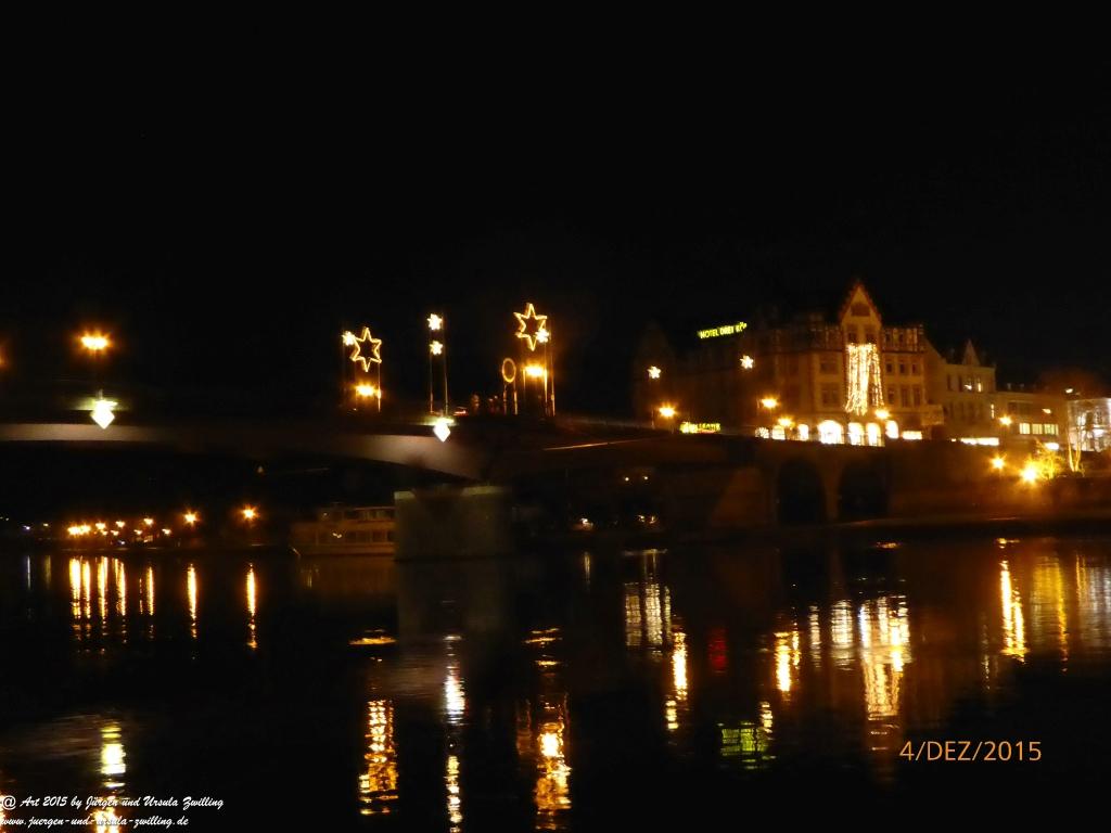 Philosophische Bildwanderung Wanderweg-Bernkasteler-Bärensteig - Seitensprung mit Weihnachtsmarkt im mittelalterlichen Bernkastel-Kues