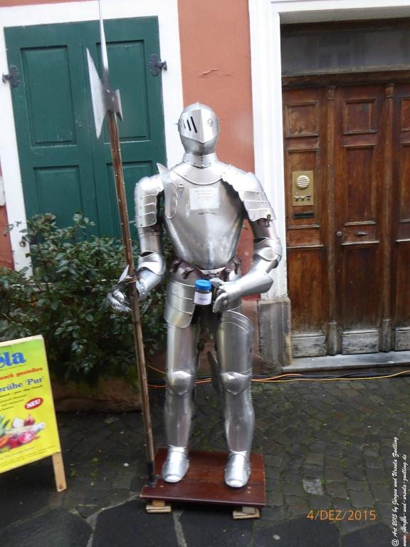 Mittelalterliches Bernkastel-Kues mit Weihnachtsmarkt
