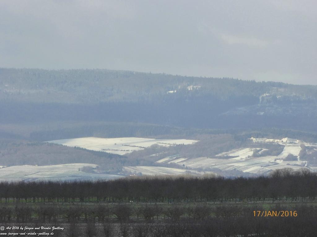 Rheingaublick aus Rheinhessen noch ohne Windkrafträder