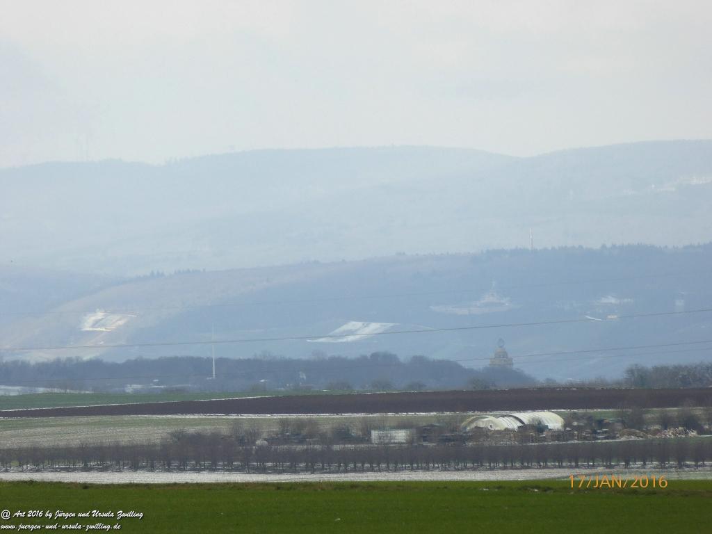Rheingaublick aus Rheinhessen noch ohne Windkrafträder