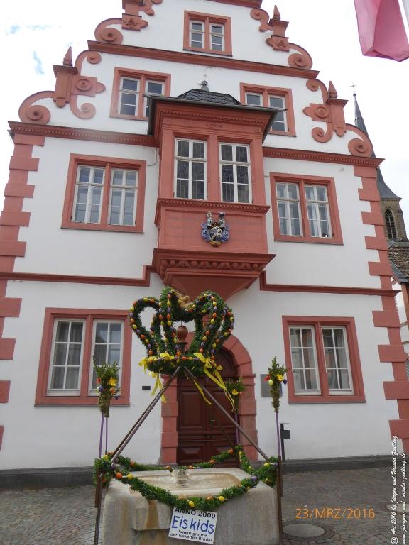 Osterbrunnen in Mainz Gonsenheim - Rheinhessen