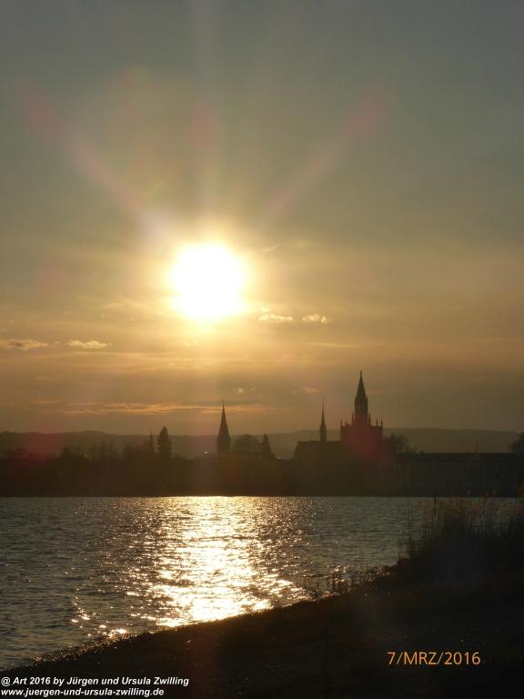 Sonnenuntergang in Konstanz am Bodensee