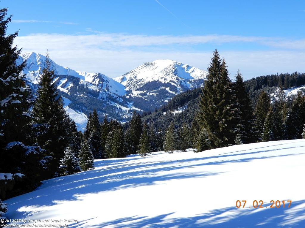 Philosophische Bildwanderung Von-Tannheim-ueber-das-Lohmoos-nach-Zöblen - Tannheim - Tannheimer Tal Österreich