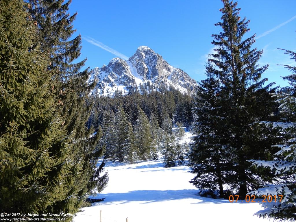 Philosophische Bildwanderung Von-Tannheim-ueber-das-Lohmoos-nach-Zöblen - Tannheim - Tannheimer Tal Österreich