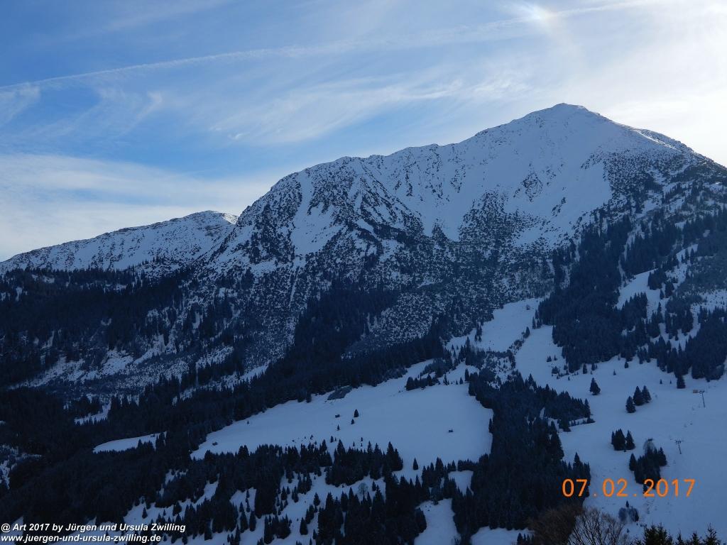 Philosophische Bildwanderung Von-Tannheim-ueber-das-Lohmoos-nach-Zöblen - Tannheim - Tannheimer Tal Österreich