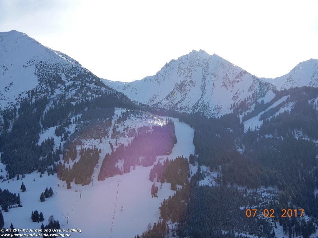Philosophische Bildwanderung Von-Tannheim-ueber-das-Lohmoos-nach-Zöblen - Tannheim - Tannheimer Tal Österreich