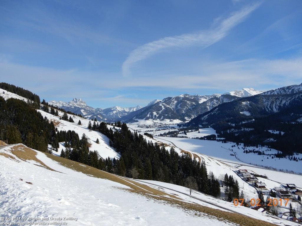 Philosophische Bildwanderung Von-Tannheim-ueber-das-Lohmoos-nach-Zöblen - Tannheim - Tannheimer Tal Österreich