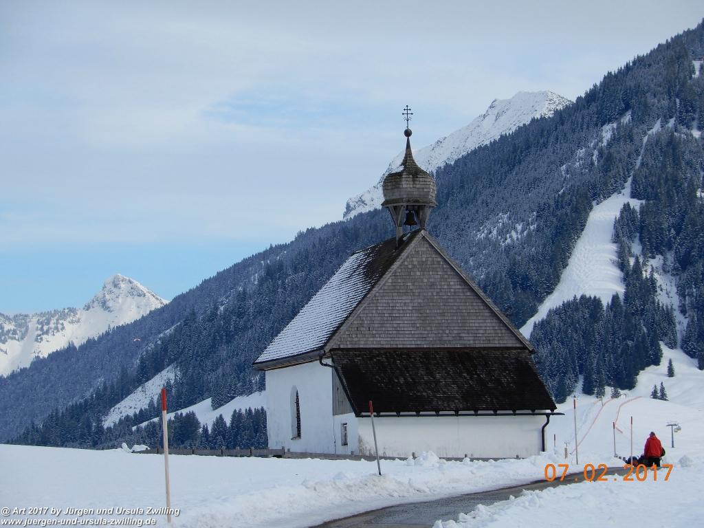 Philosophische Bildwanderung Von-Tannheim-ueber-das-Lohmoos-nach-Zöblen - Tannheim - Tannheimer Tal Österreich