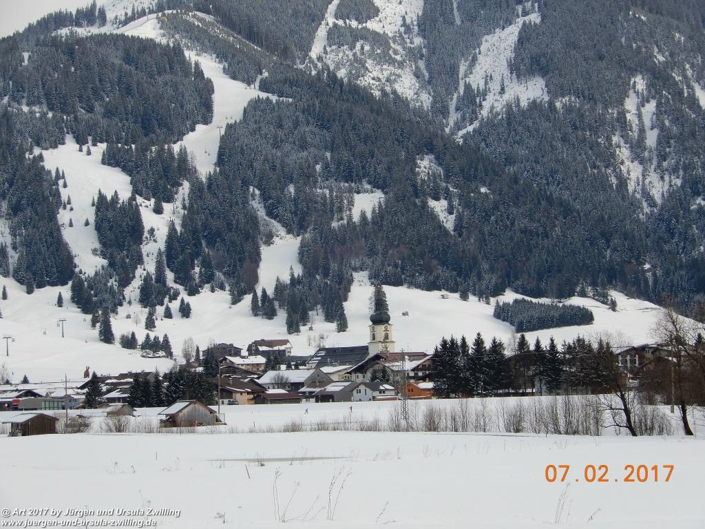 Philosophische Bildwanderung Von-Tannheim-ueber-das-Lohmoos-nach-Zöblen - Tannheim - Tannheimer Tal Österreich